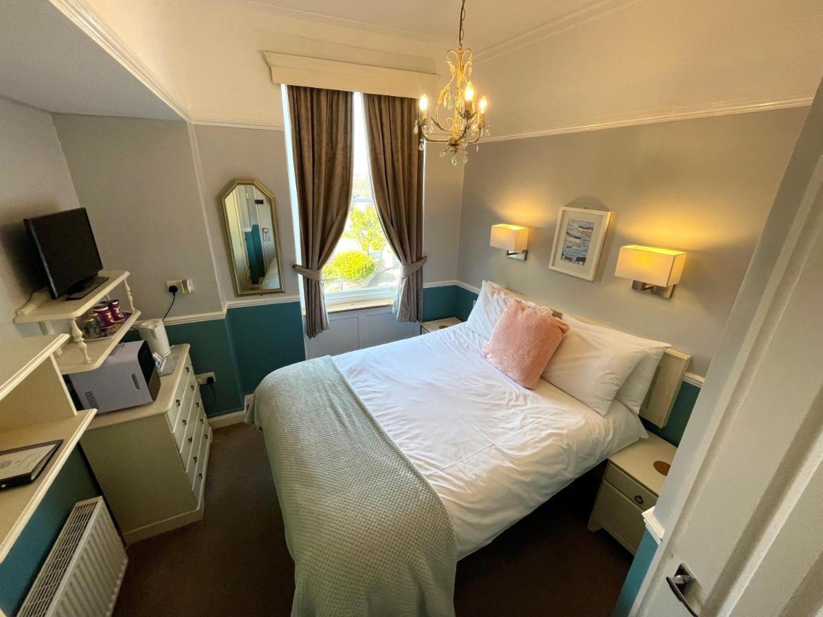 Guest house Bayliss Hall Weymouth