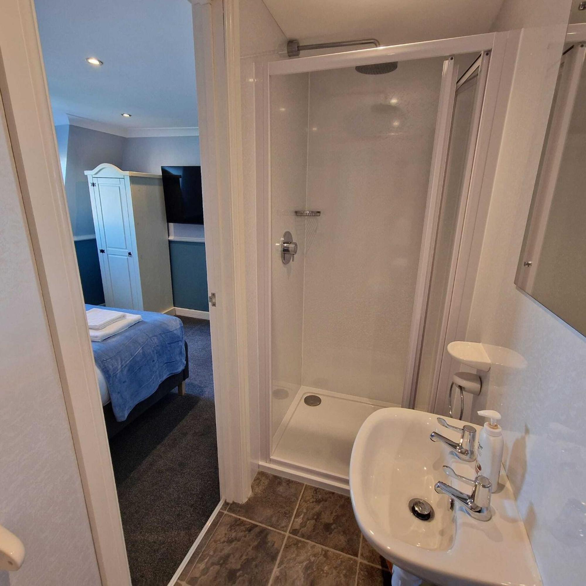 Guest house Bayliss Hall